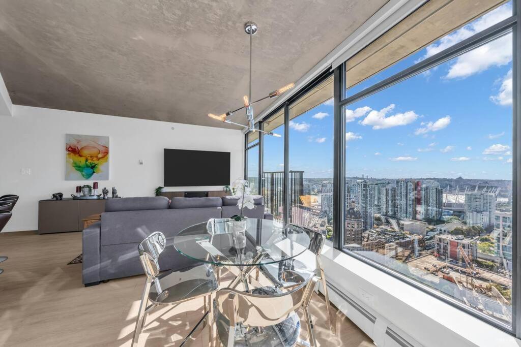 Skyview, 40Th Floor! 2Br Condo In Downtown Vancouver Extérieur photo